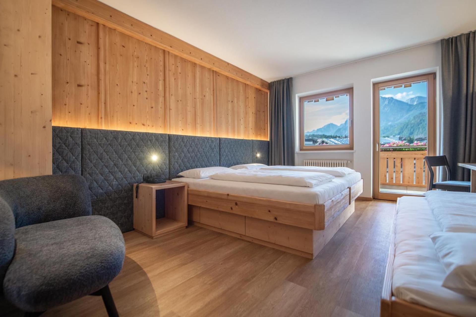 Hotel Condor San Vigilio Di Marebbe Room photo